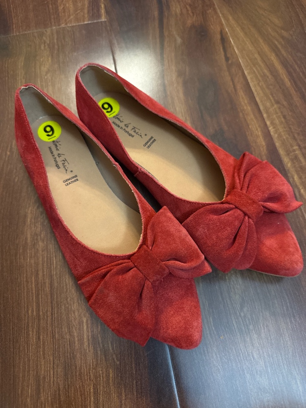 Antonio de Falia Ashley Genuine Leather Suede Flats size 9